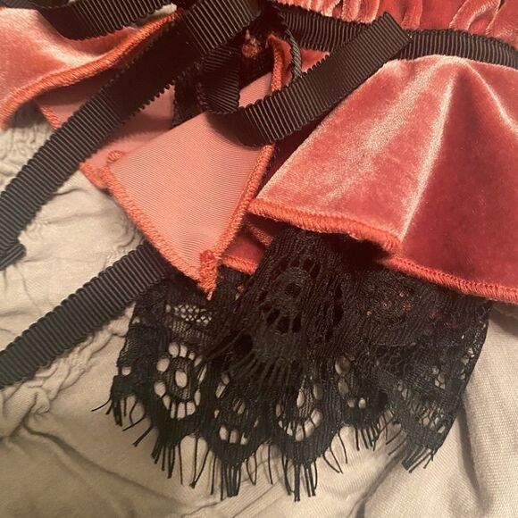 Self Portrait Pink Black Velvet Lace Frill Off Shoulder Top 6 - Picture 8 of 8